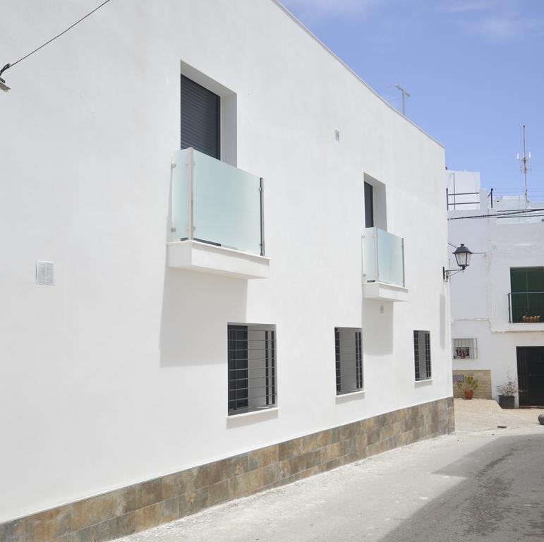 Hostal Maria Jose Conil De La Frontera Bagian luar foto