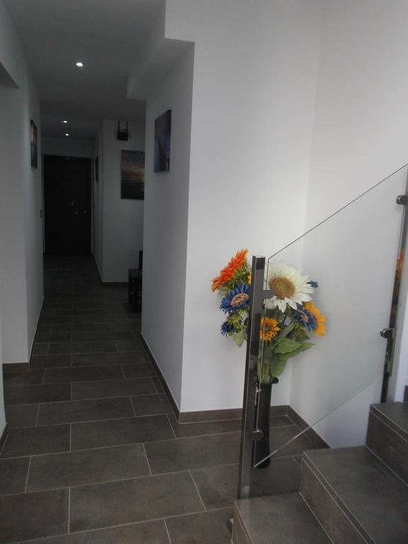 Hostal Maria Jose Conil De La Frontera Bagian luar foto